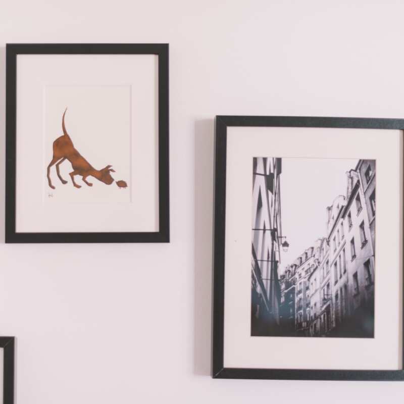 Packing frames for a move can be stressful… But don’t worry! #WeCanHelp